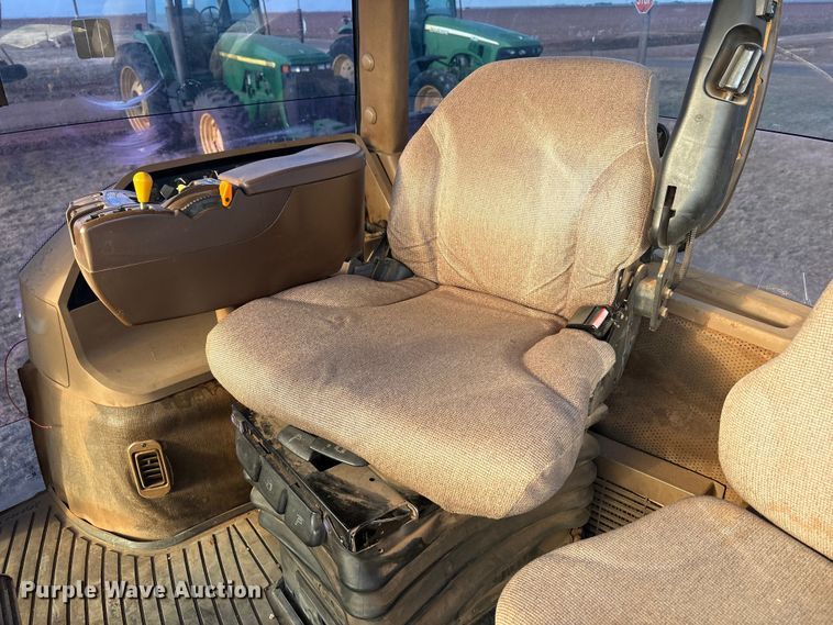 image for item FC2171 2003 John Deere 8120 HFWD tractor