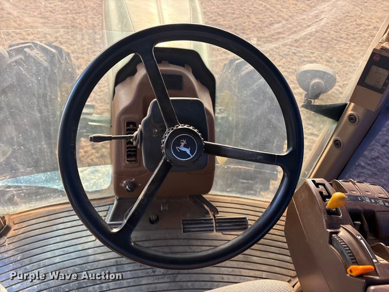 image for item FC2171 2003 John Deere 8120 HFWD tractor