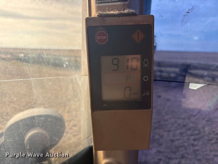 image for item FC2171 2003 John Deere 8120 HFWD tractor