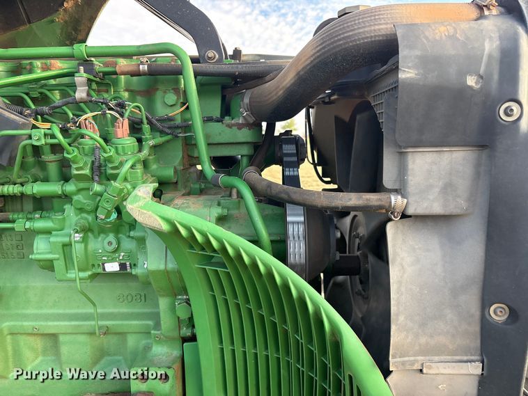 image for item FC2171 2003 John Deere 8120 HFWD tractor