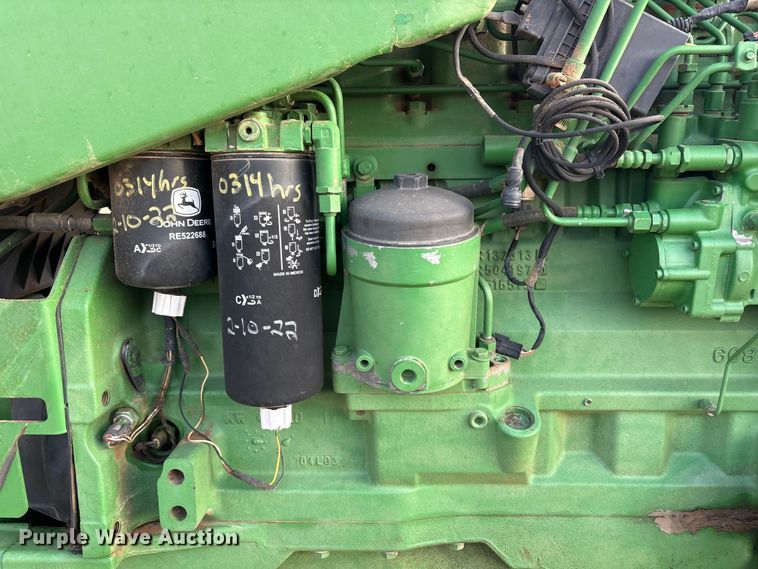 image for item FC2171 2003 John Deere 8120 HFWD tractor