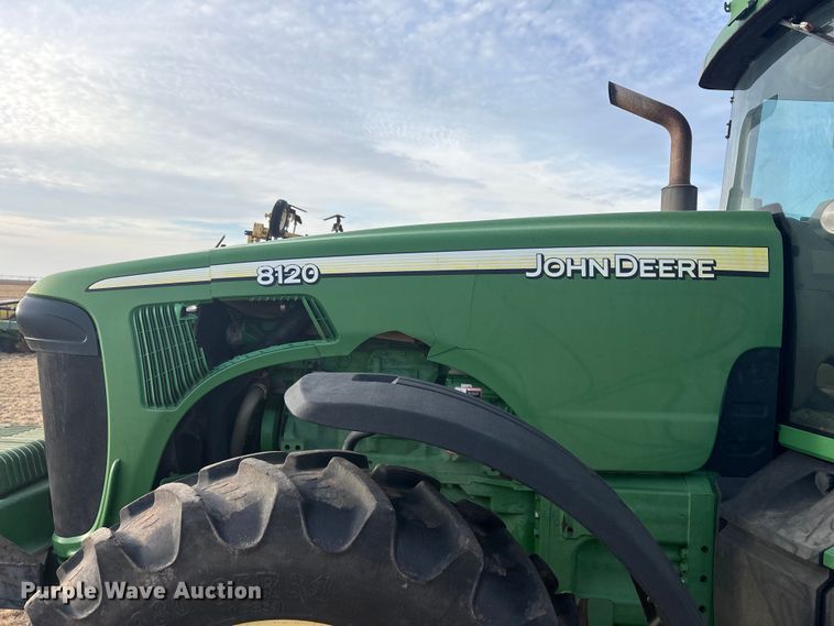 image for item FC2172 2002 John Deere 8120 HFWD tractor