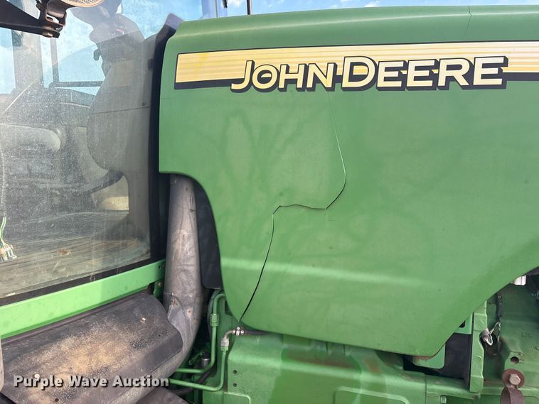 image for item FC2172 2002 John Deere 8120 HFWD tractor