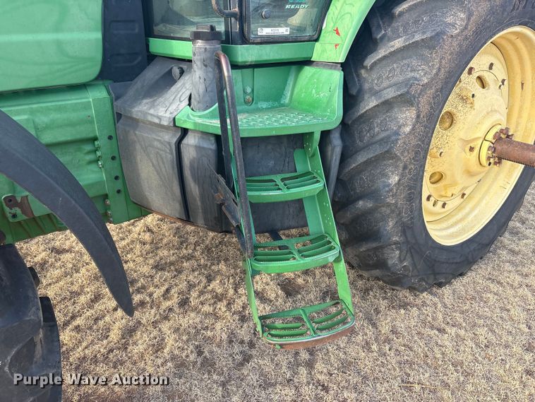 image for item FC2172 2002 John Deere 8120 HFWD tractor