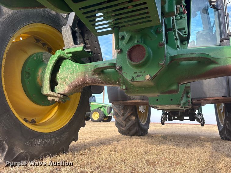 image for item FC2172 2002 John Deere 8120 HFWD tractor