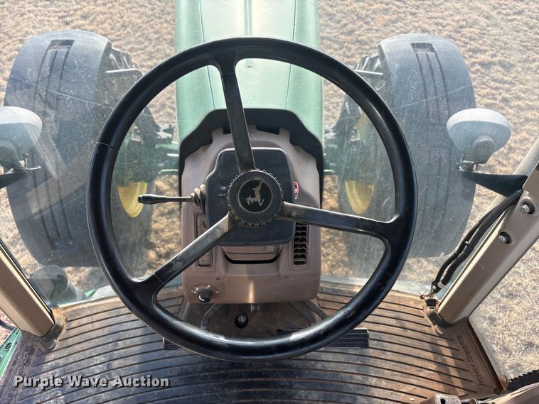 image for item FC2172 2002 John Deere 8120 HFWD tractor