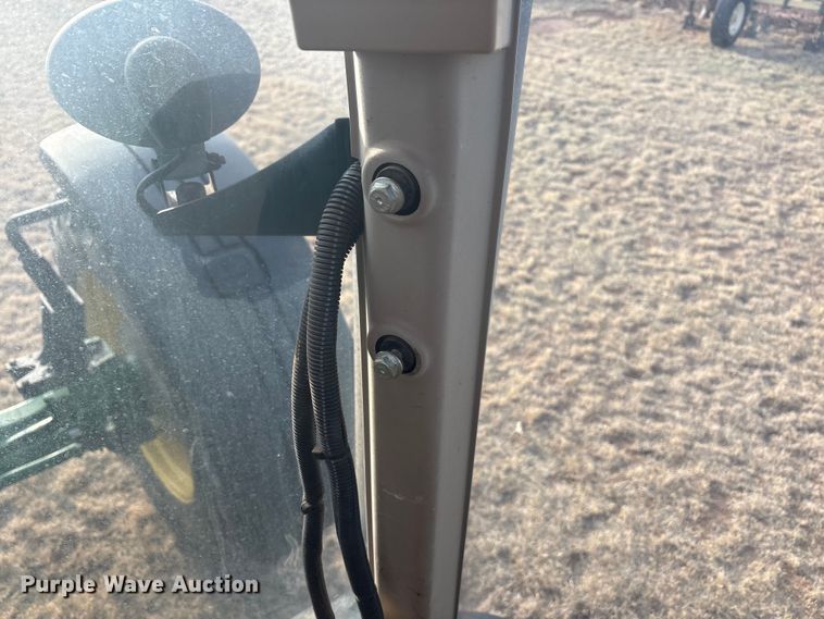 image for item FC2172 2002 John Deere 8120 HFWD tractor