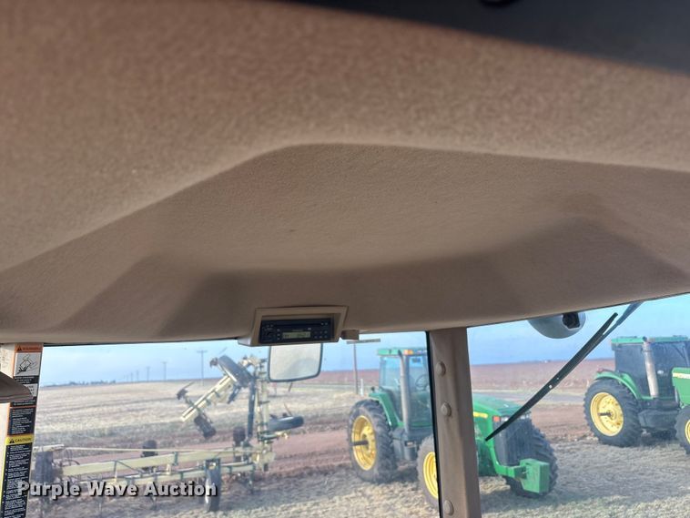 image for item FC2172 2002 John Deere 8120 HFWD tractor