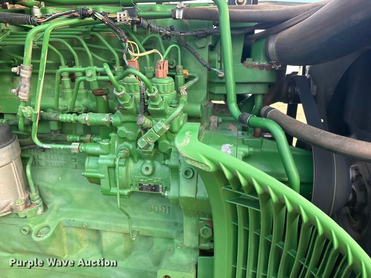 image for item FC2172 2002 John Deere 8120 HFWD tractor