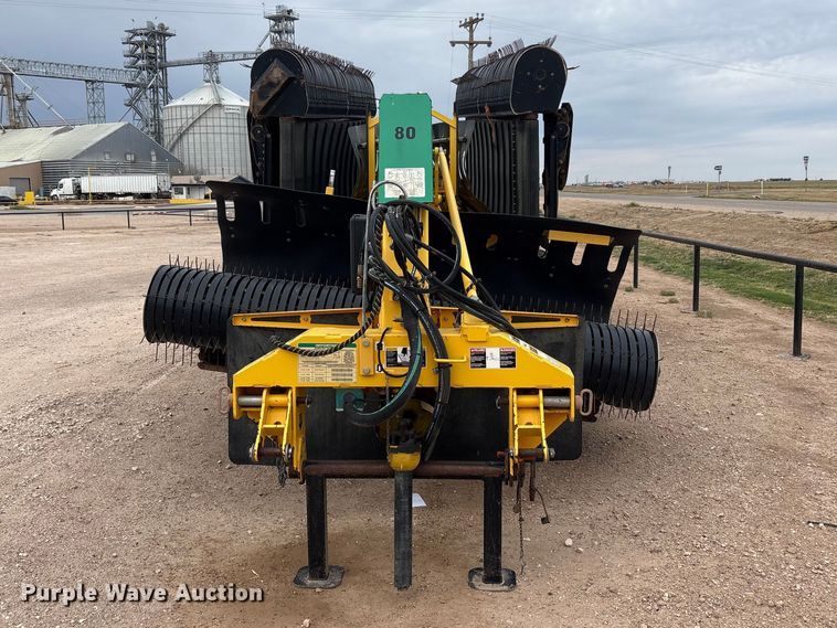 image for item FC2199 OXBO 2334 hay merger