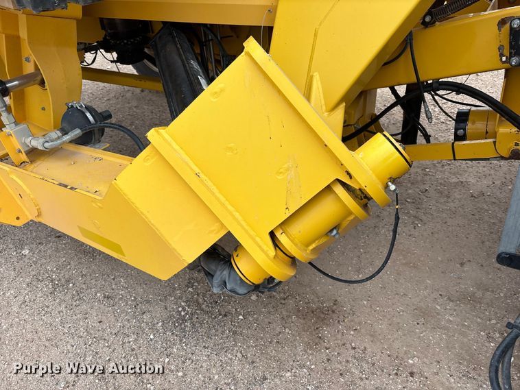 image for item FC2199 OXBO 2334 hay merger