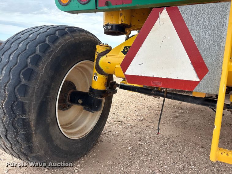 image for item FC2199 OXBO 2334 hay merger