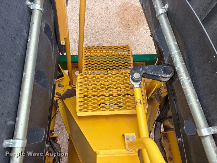 image for item FC2199 OXBO 2334 hay merger