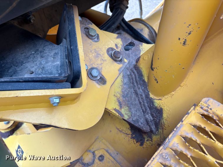 image for item FC2199 OXBO 2334 hay merger