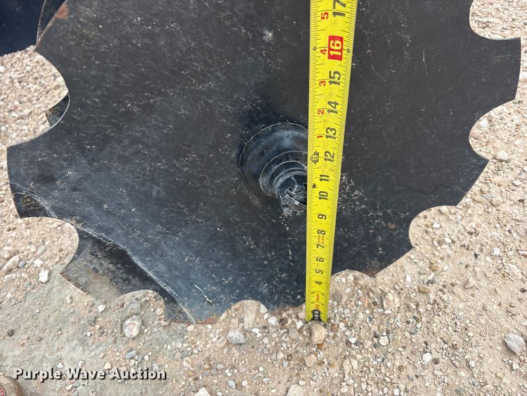 image for item FC2200 2023 Land Pride DH2572 disk