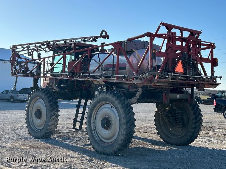 image for item FC5274 2003 Case IH Patriot SPX3200 sprayer