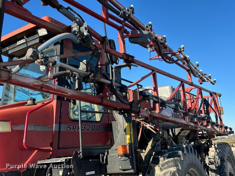 image for item FC5274 2003 Case IH Patriot SPX3200 sprayer