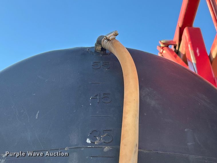 image for item FC5274 2003 Case IH Patriot SPX3200 sprayer