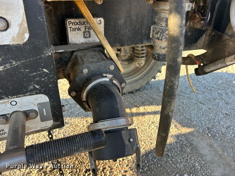 image for item FC5274 2003 Case IH Patriot SPX3200 sprayer