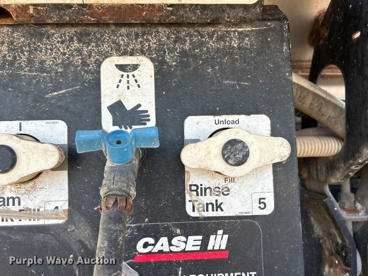 image for item FC5274 2003 Case IH Patriot SPX3200 sprayer