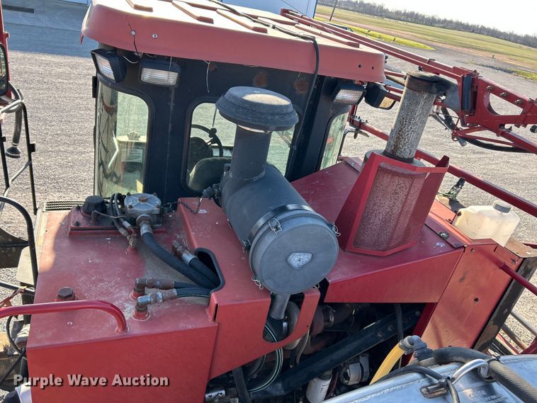 image for item FC5274 2003 Case IH Patriot SPX3200 sprayer