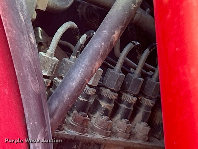 image for item FC5274 2003 Case IH Patriot SPX3200 sprayer