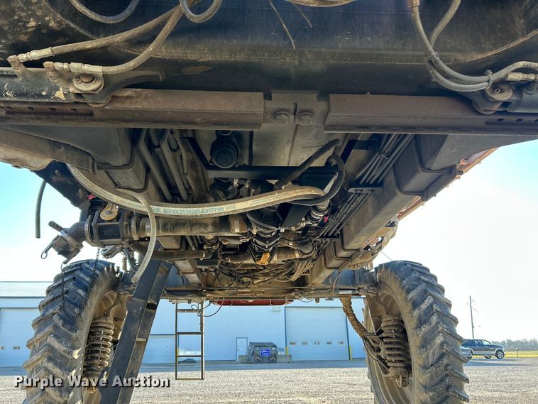 image for item FC5274 2003 Case IH Patriot SPX3200 sprayer