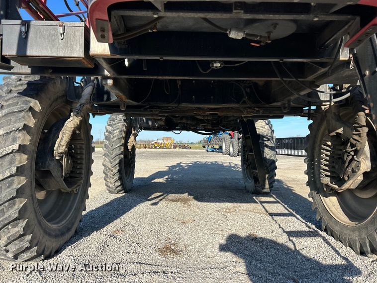 image for item FC5274 2003 Case IH Patriot SPX3200 sprayer