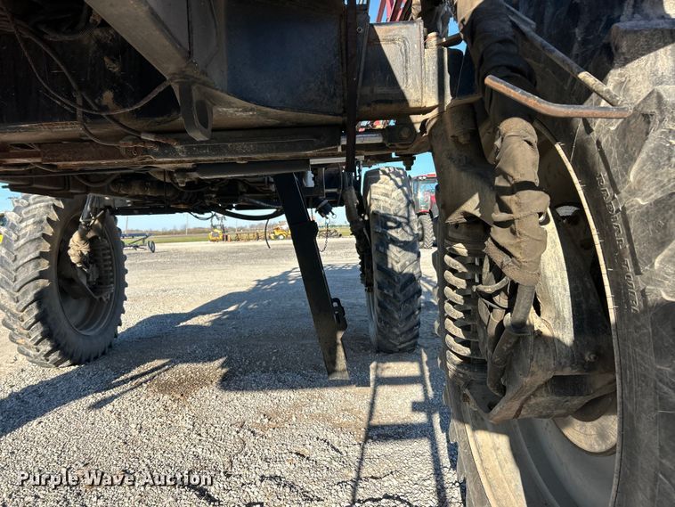 image for item FC5274 2003 Case IH Patriot SPX3200 sprayer