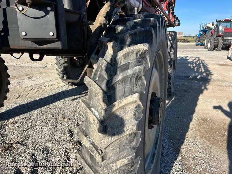 image for item FC5274 2003 Case IH Patriot SPX3200 sprayer