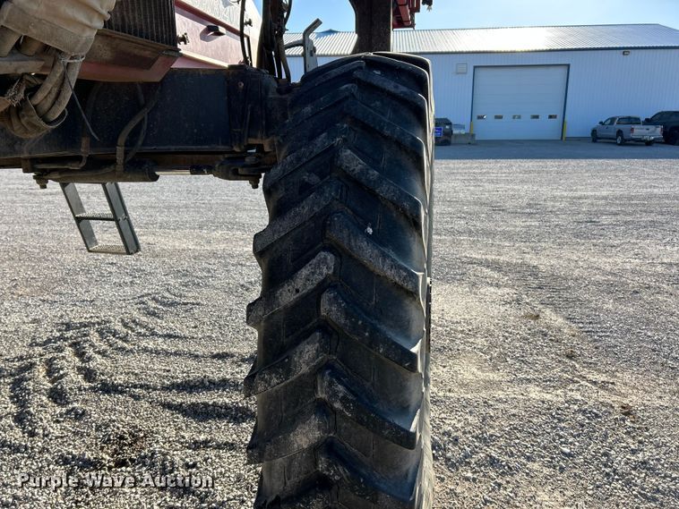 image for item FC5274 2003 Case IH Patriot SPX3200 sprayer