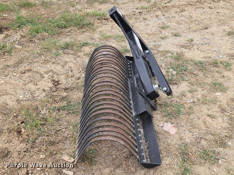 image for item FH6555 Mahindra 20KLRSD4-M rake