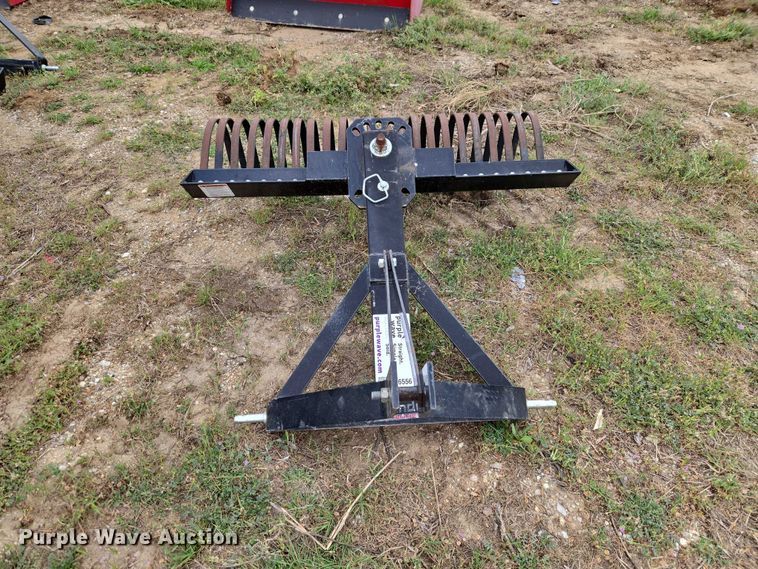 image for item FH6556 Mahindra rake