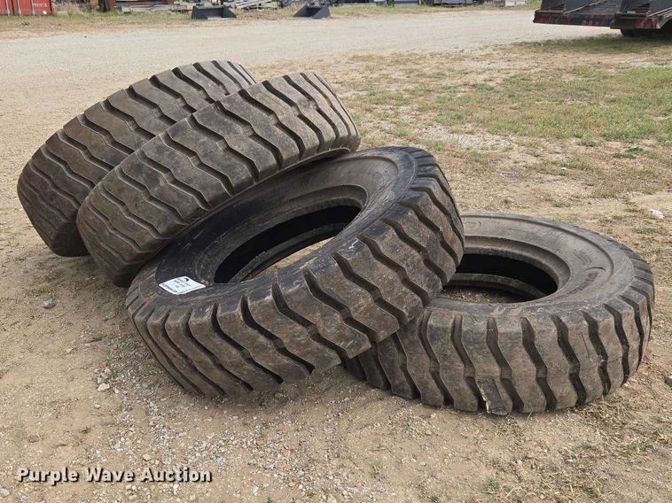 image for item FH6562 (4) Titan Supper Rigger 13.00-24 TG tires