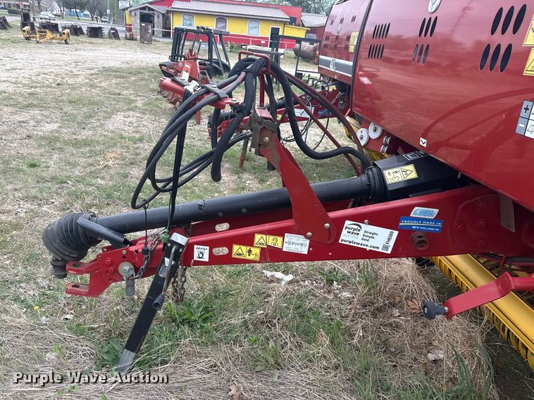 image for item FH6569 2020 New Holland Roll-Belt 450 round baler