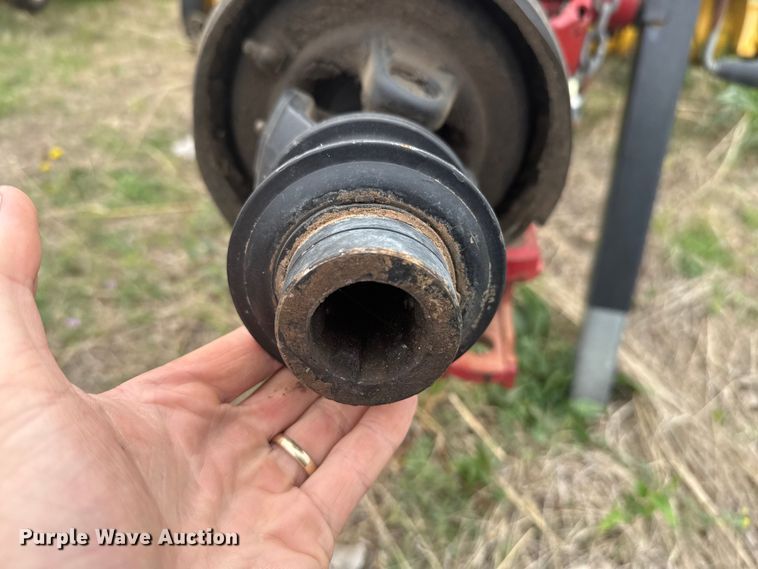 image for item FH6569 2020 New Holland Roll-Belt 450 round baler