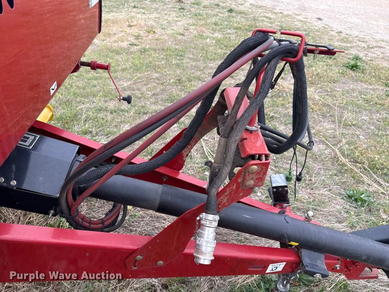 image for item FH6569 2020 New Holland Roll-Belt 450 round baler