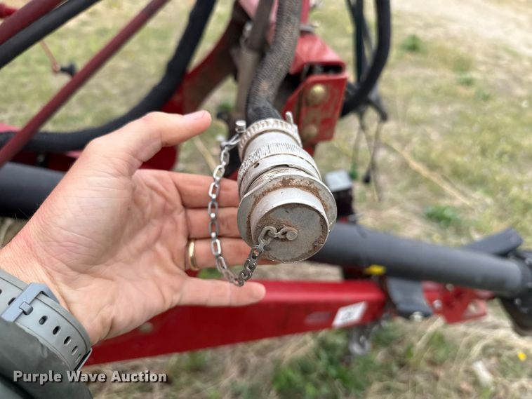 image for item FH6569 2020 New Holland Roll-Belt 450 round baler