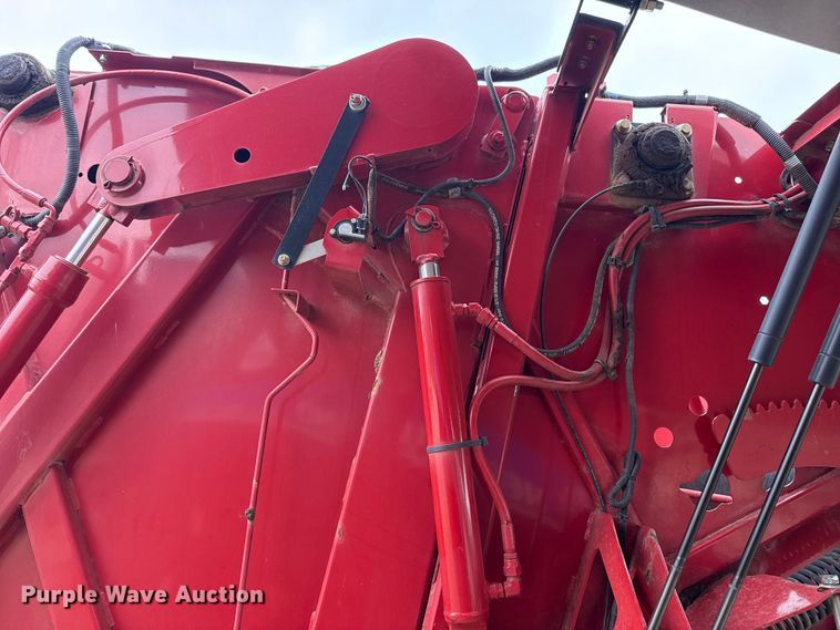 image for item FH6569 2020 New Holland Roll-Belt 450 round baler