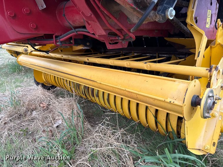 image for item FH6569 2020 New Holland Roll-Belt 450 round baler