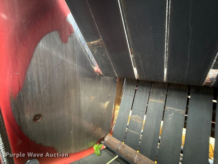 image for item FH6569 2020 New Holland Roll-Belt 450 round baler