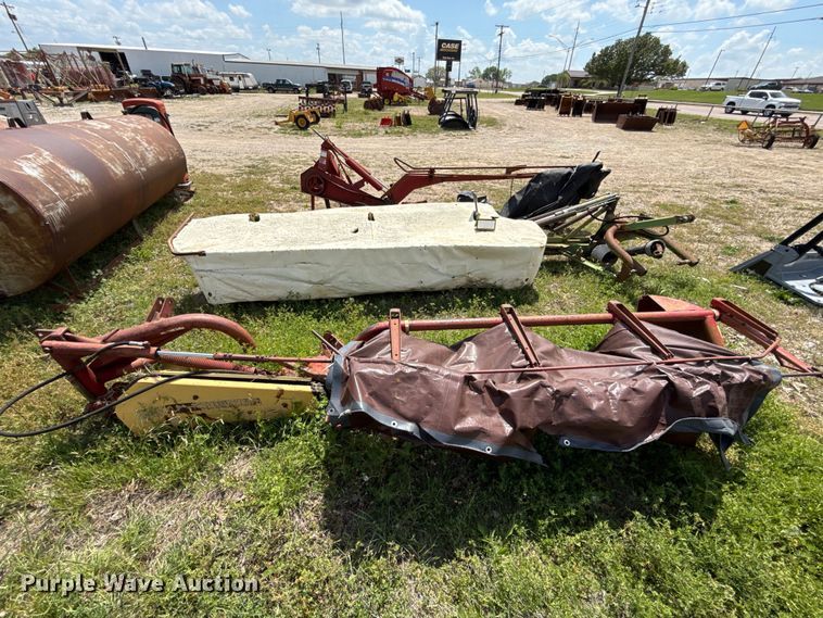 image for item FH6571 New Holland 617 disc mower