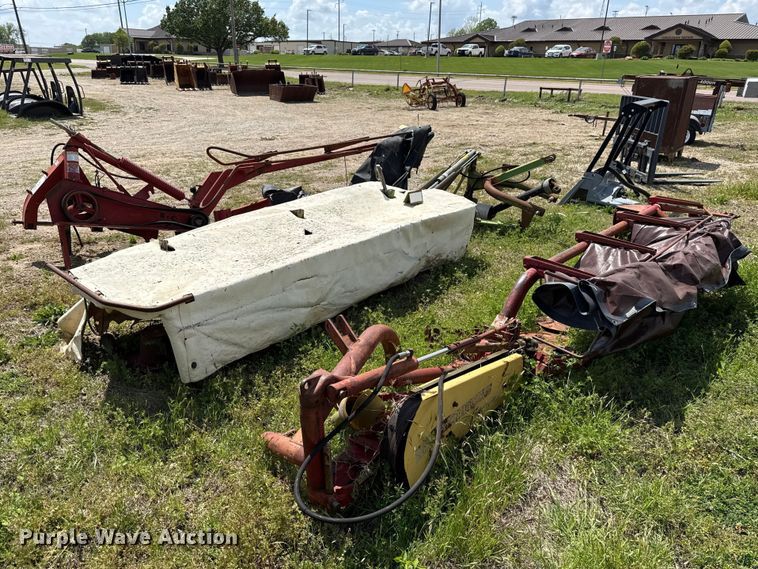 image for item FH6571 New Holland 617 disc mower