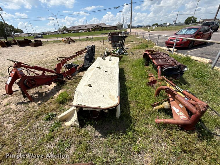 image for item FH6571 New Holland 617 disc mower