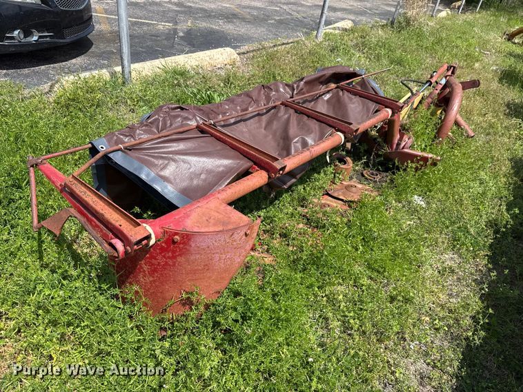 image for item FH6571 New Holland 617 disc mower