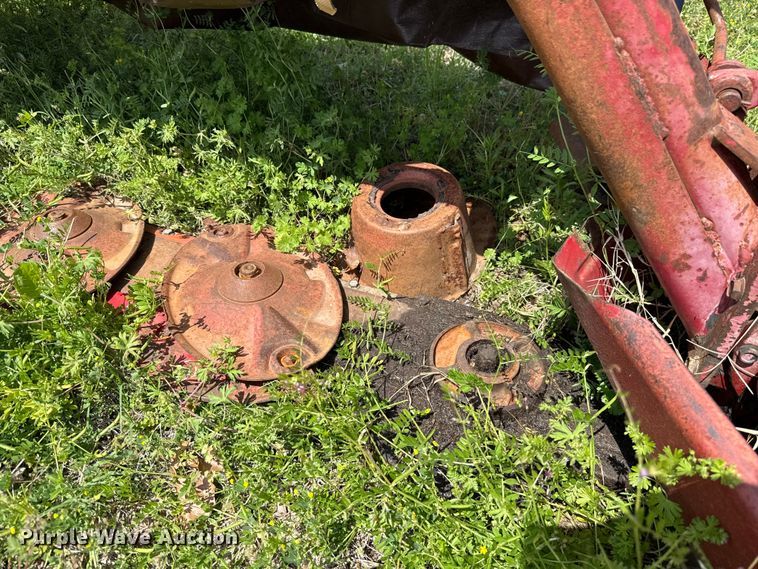 image for item FH6571 New Holland 617 disc mower