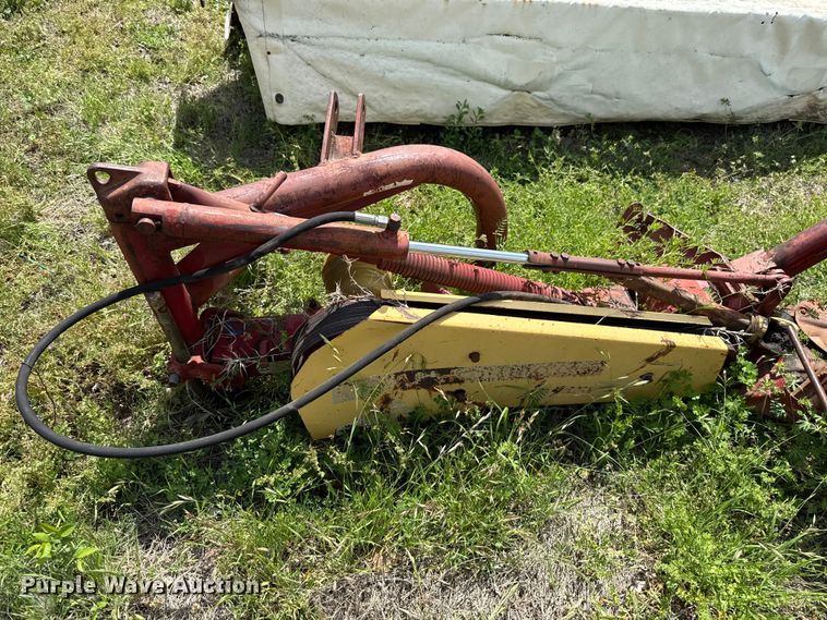 image for item FH6571 New Holland 617 disc mower