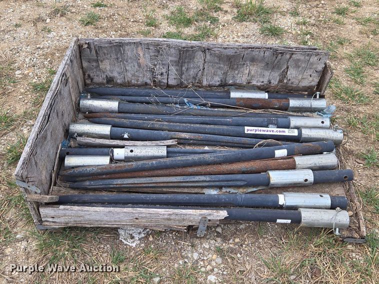 image for item FH6587 Approximately 12 Spring Creek Products bale spears