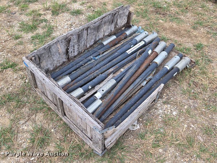 image for item FH6587 Approximately 12 Spring Creek Products bale spears