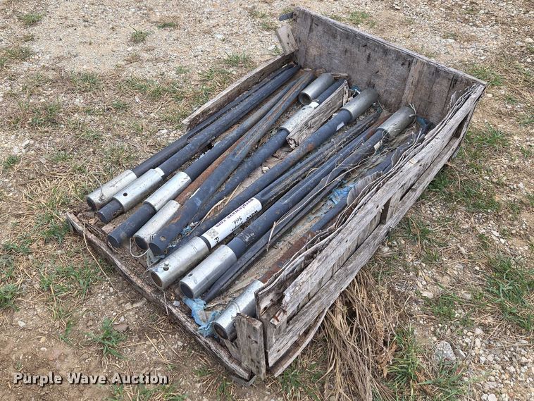 image for item FH6587 Approximately 12 Spring Creek Products bale spears